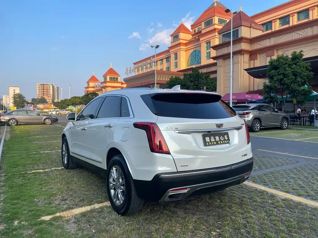 Cadillac XT5 — миниатюра 4