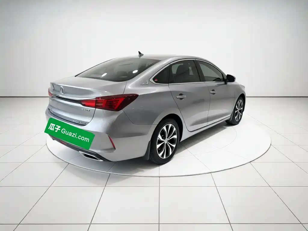 Changan Eado — миниатюра 6