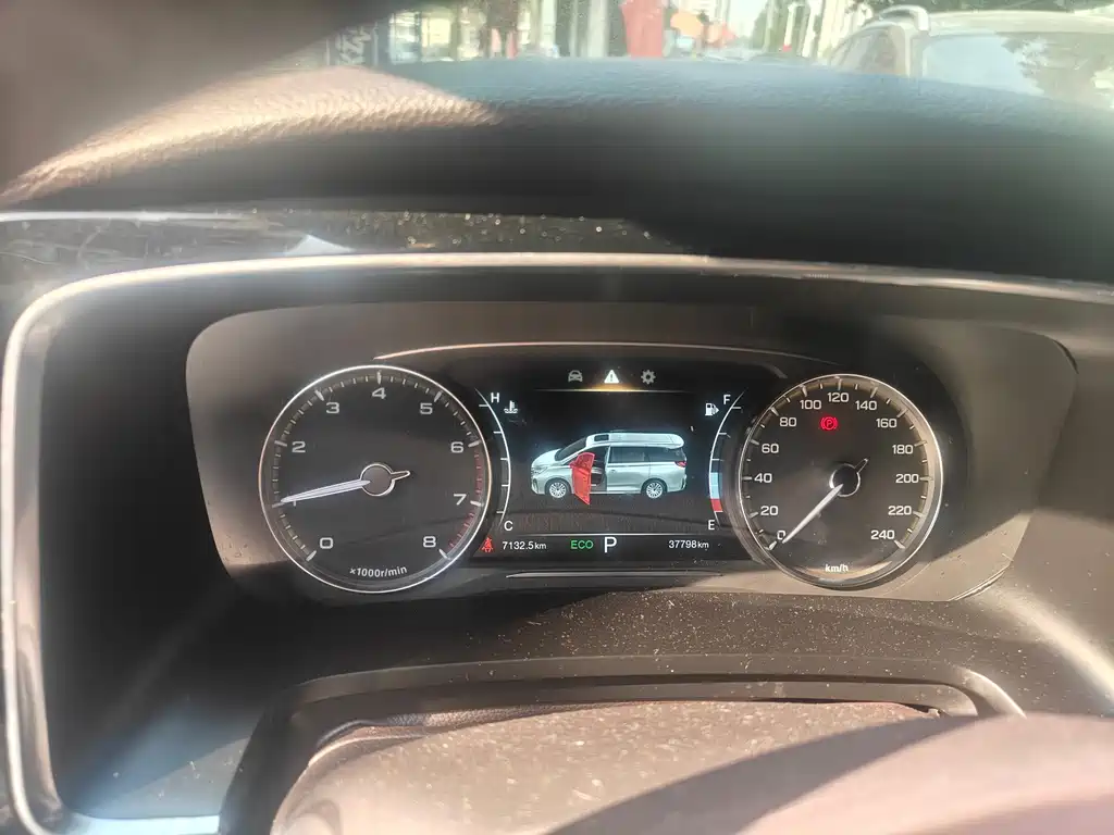GAC Motor Trumpchi M8 — миниатюра 6