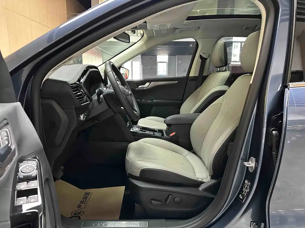 Ford Escape — миниатюра 10
