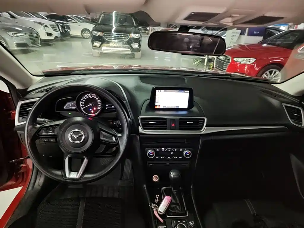 Mazda 3 Axela — миниатюра 10