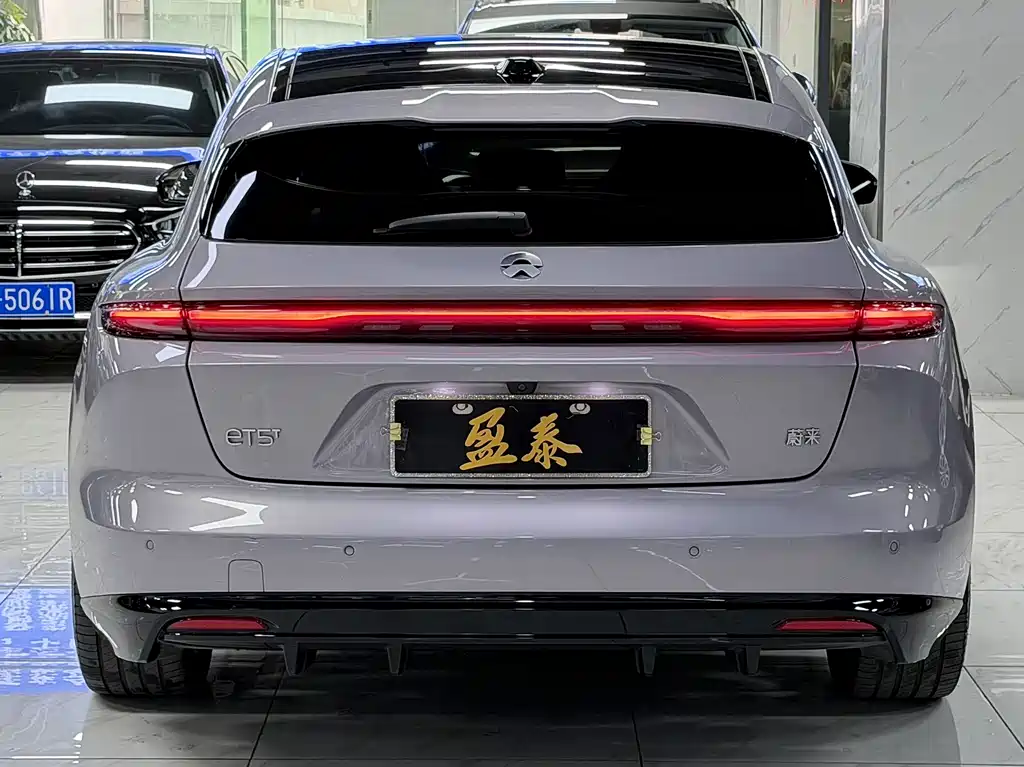 NIO NIO ET5T