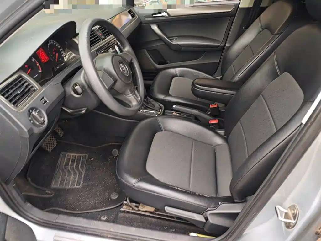 Volkswagen Santana — миниатюра 16
