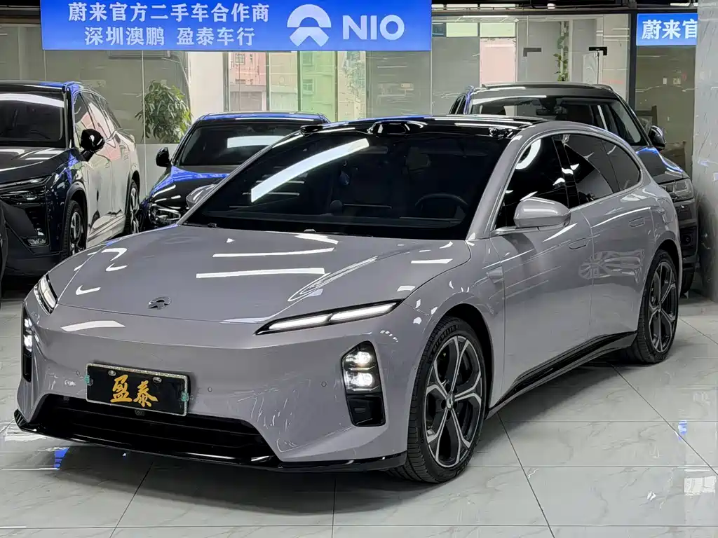 NIO NIO ET5T