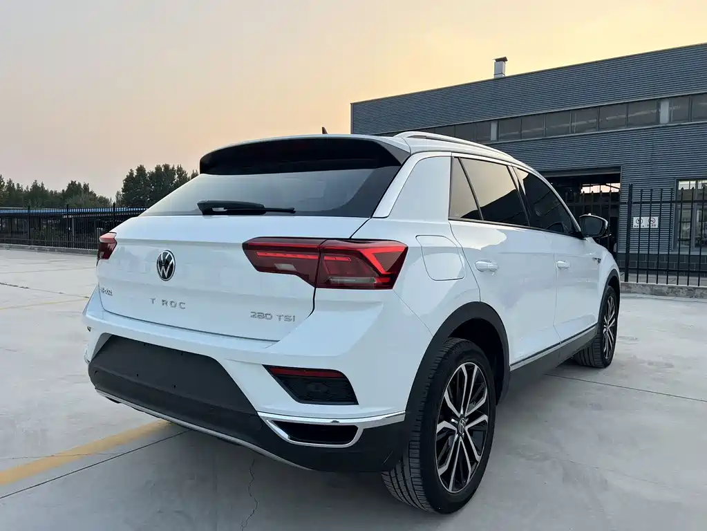 Volkswagen T-Roc — миниатюра 6