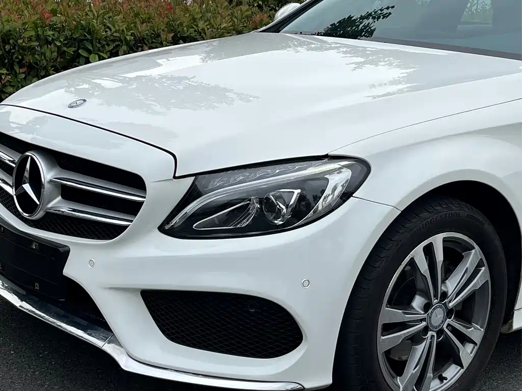 Mercedes-Benz C-Class — миниатюра 8