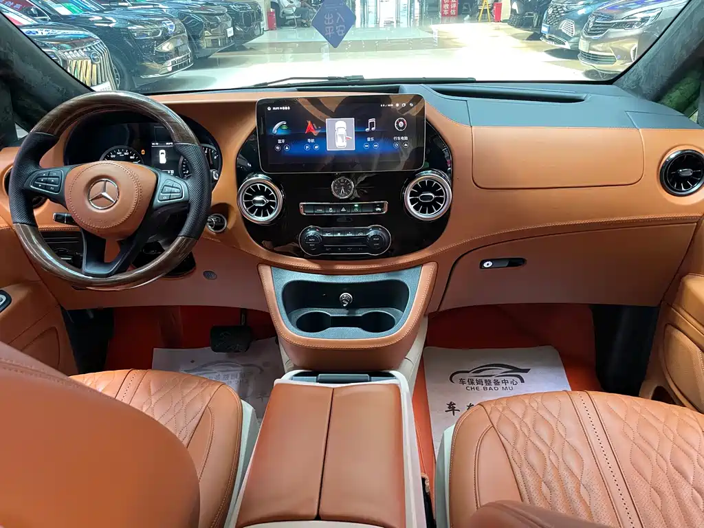 Mercedes-Benz Vito — миниатюра 11