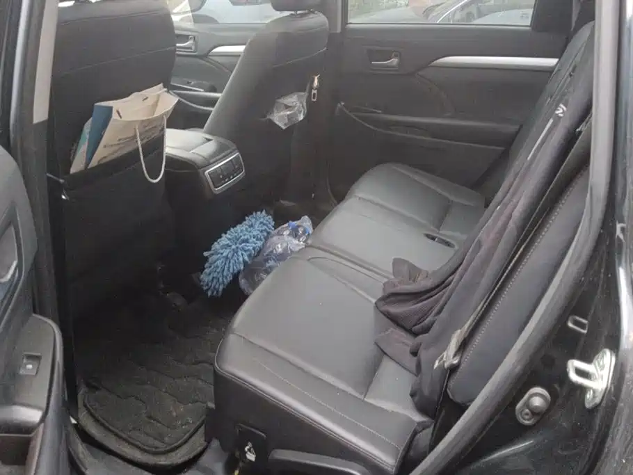 Toyota Highlander — миниатюра 11