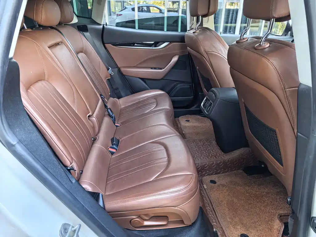 Maserati Levante — фотографии объявления, Фото 35