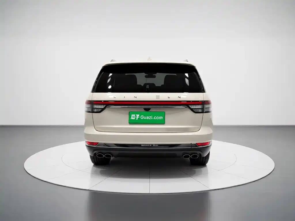 Lincoln Aviator — миниатюра 3