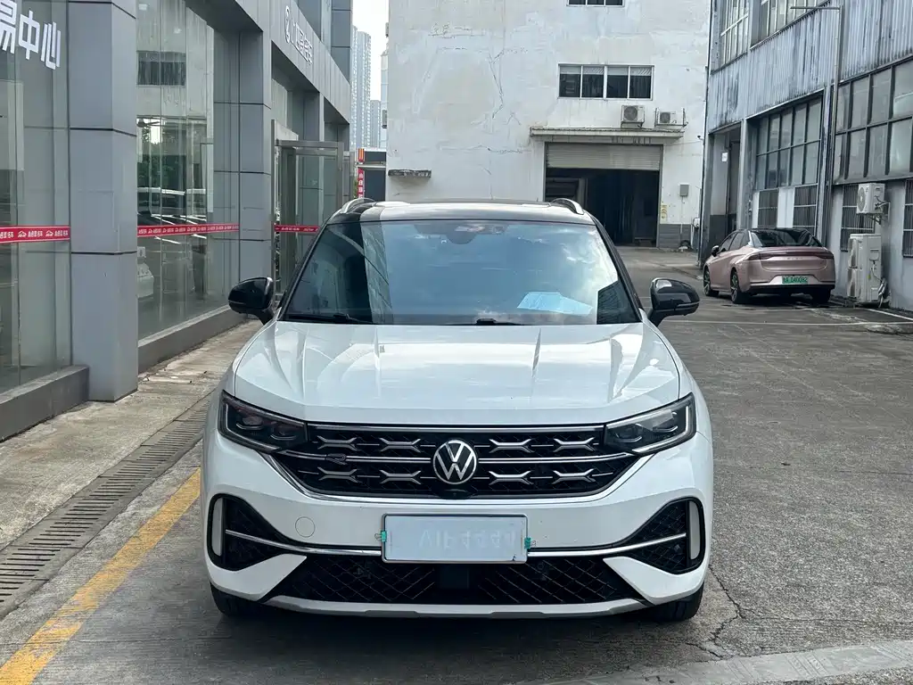 Volkswagen X