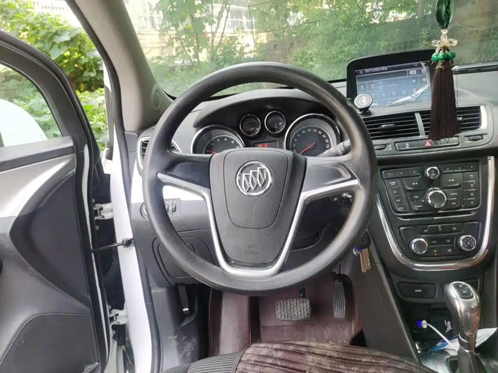 Buick Encore — миниатюра 12