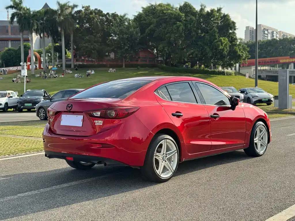 Mazda 3 Axela — миниатюра 5