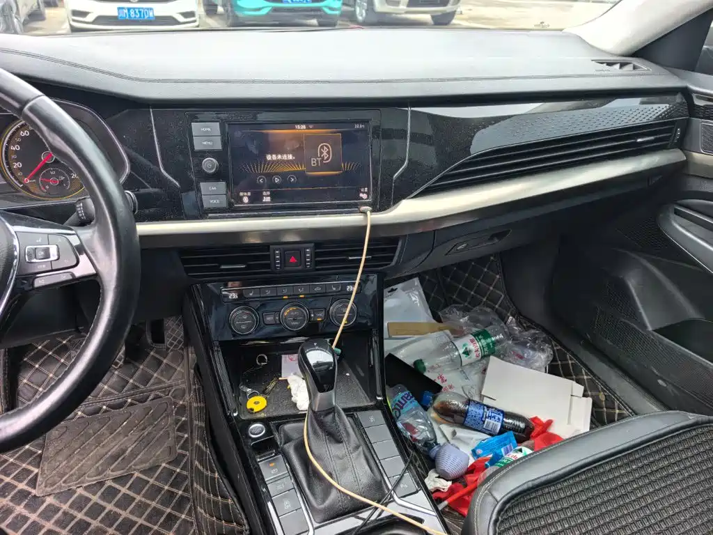Volkswagen Passat — миниатюра 12