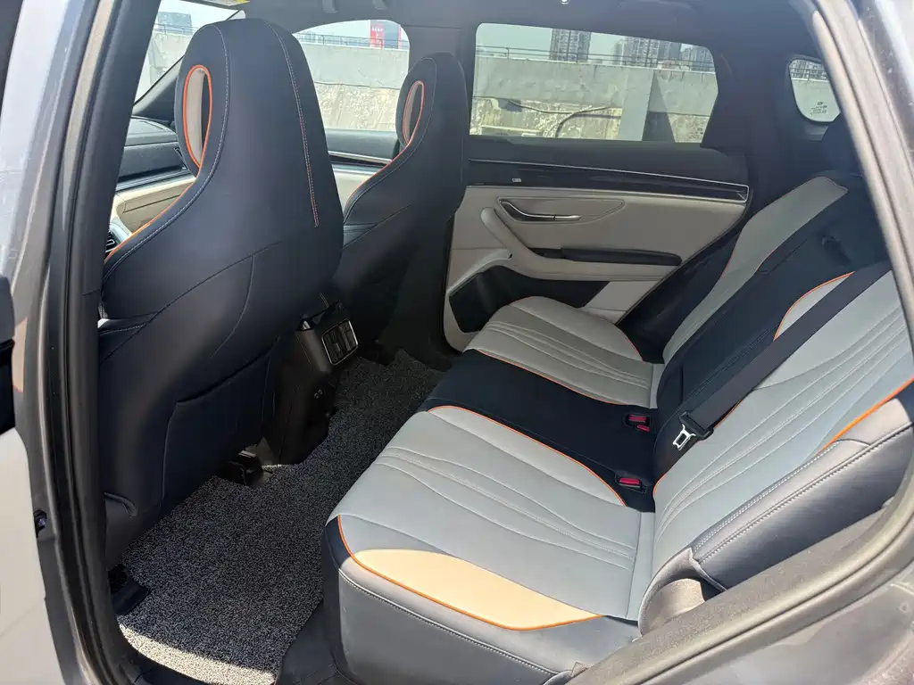 BYD PLUS New Energy — миниатюра 12