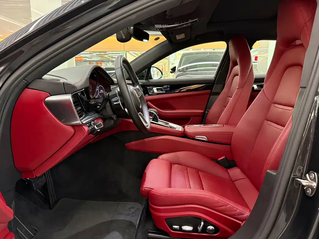 Porsche Panamera — миниатюра 4