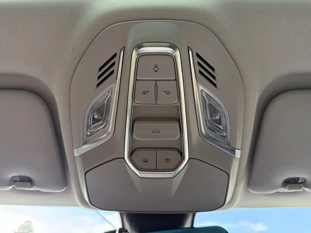 Wuling Xingchen — миниатюра 20