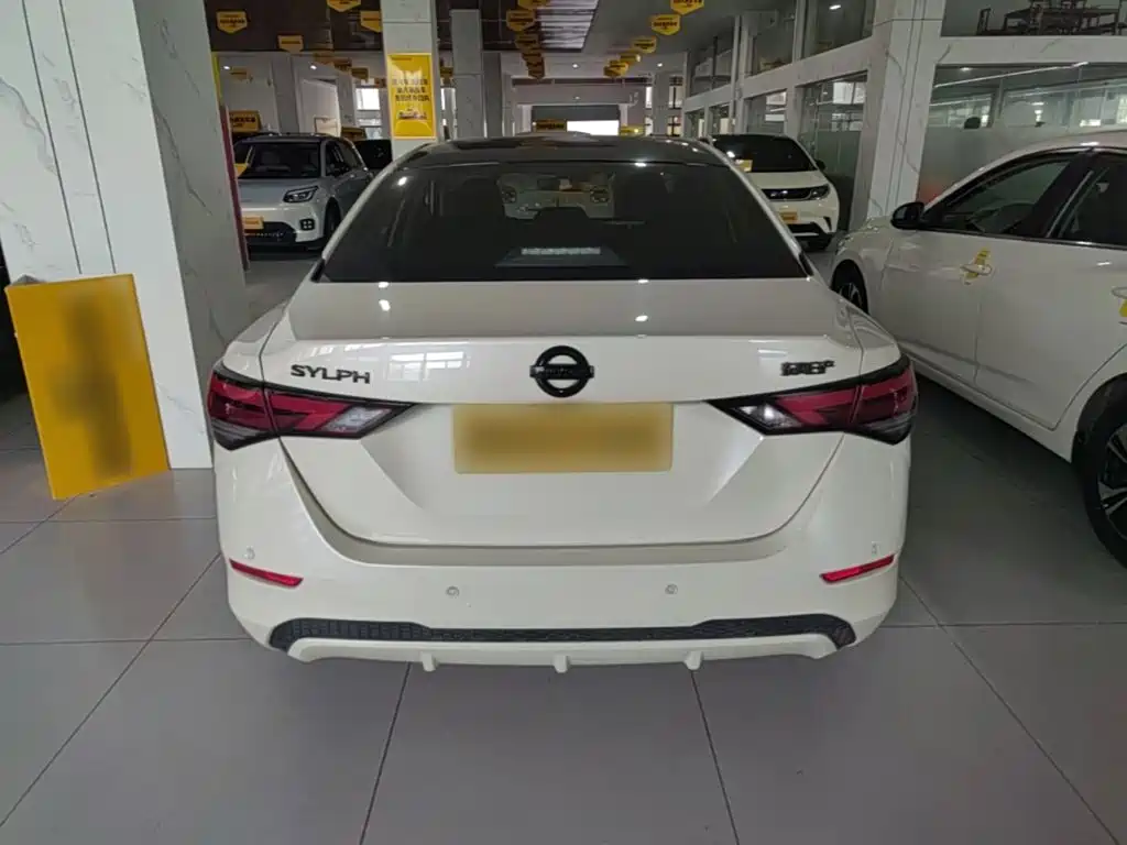 Nissan Sylphy — миниатюра 6
