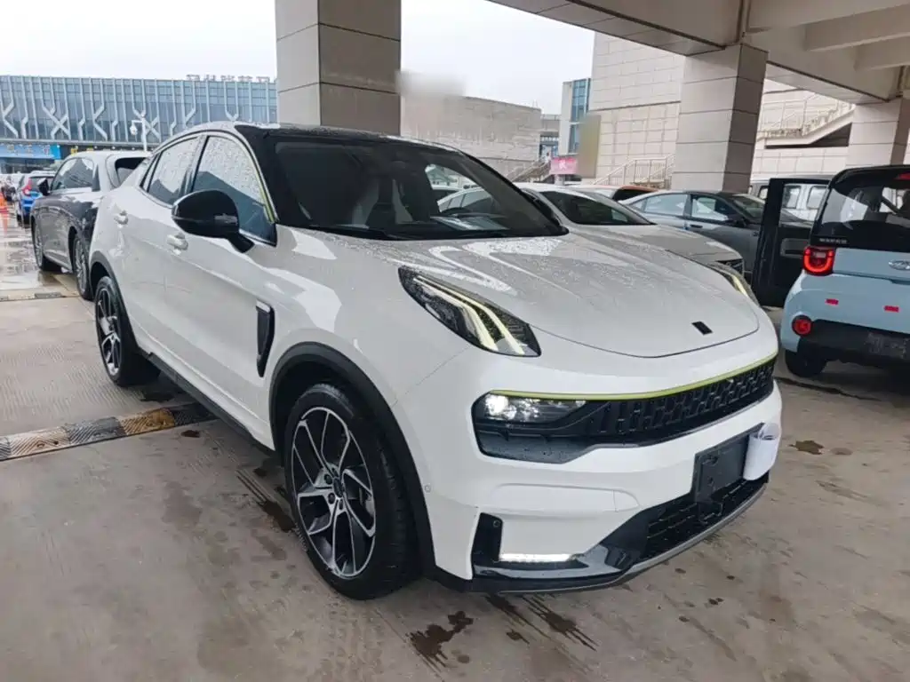 Lynk & Co 05 — миниатюра 4