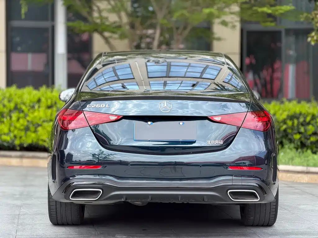 Mercedes-Benz C-Class — миниатюра 10