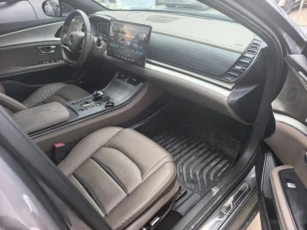 BYD Han — миниатюра 10