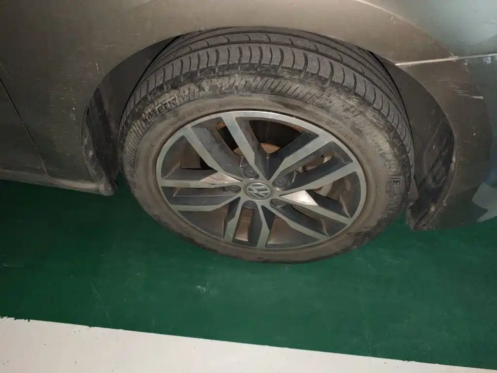 Volkswagen Golf — миниатюра 8