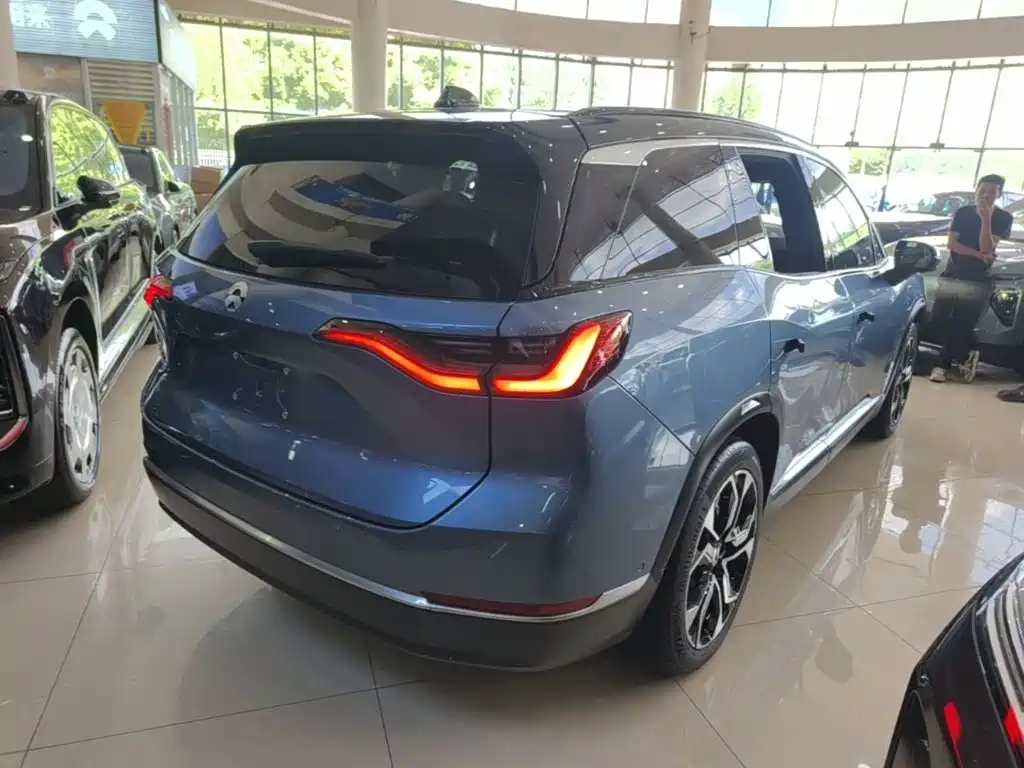 NIO ES8 — миниатюра 7
