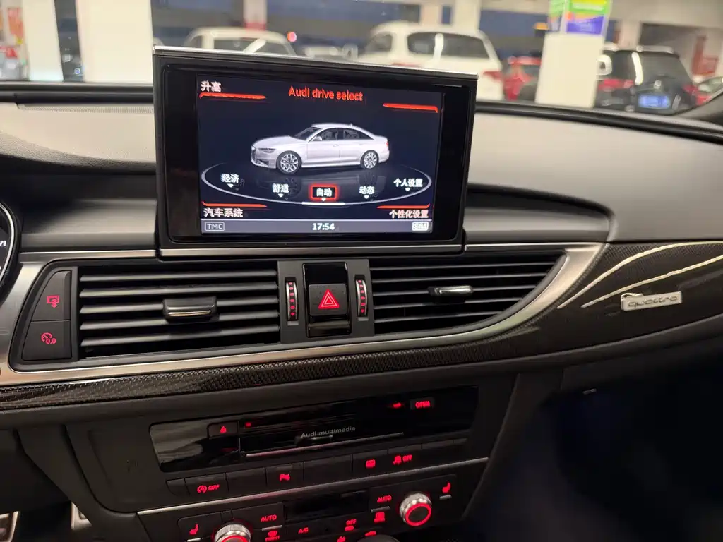 Audi S6 — миниатюра 12