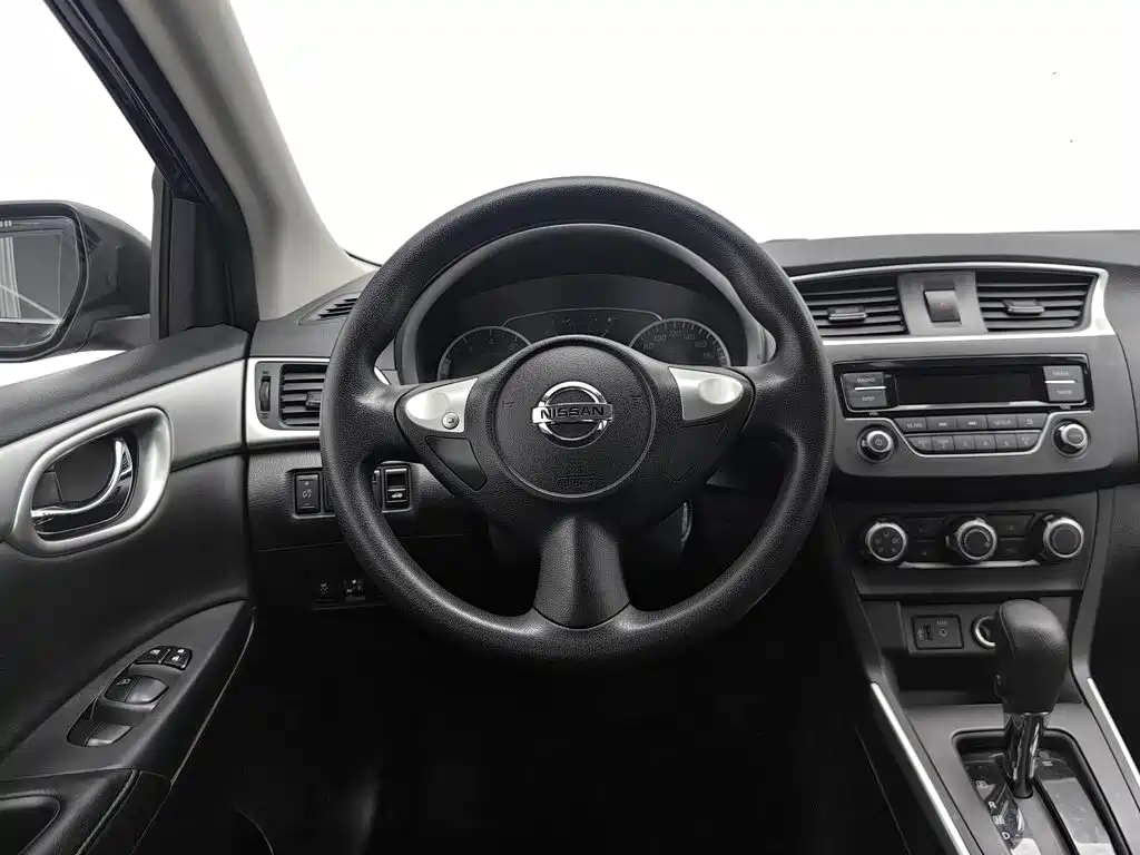 Nissan Sylphy — миниатюра 11