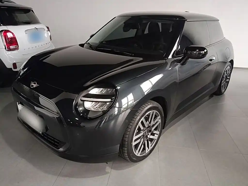 MINI MINI COOPER EV — миниатюра 2
