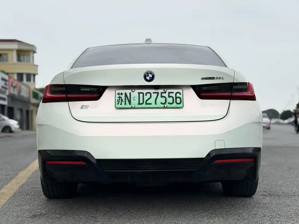 BMW i3 — миниатюра 4