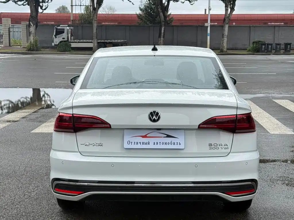 Volkswagen Bora — миниатюра 5