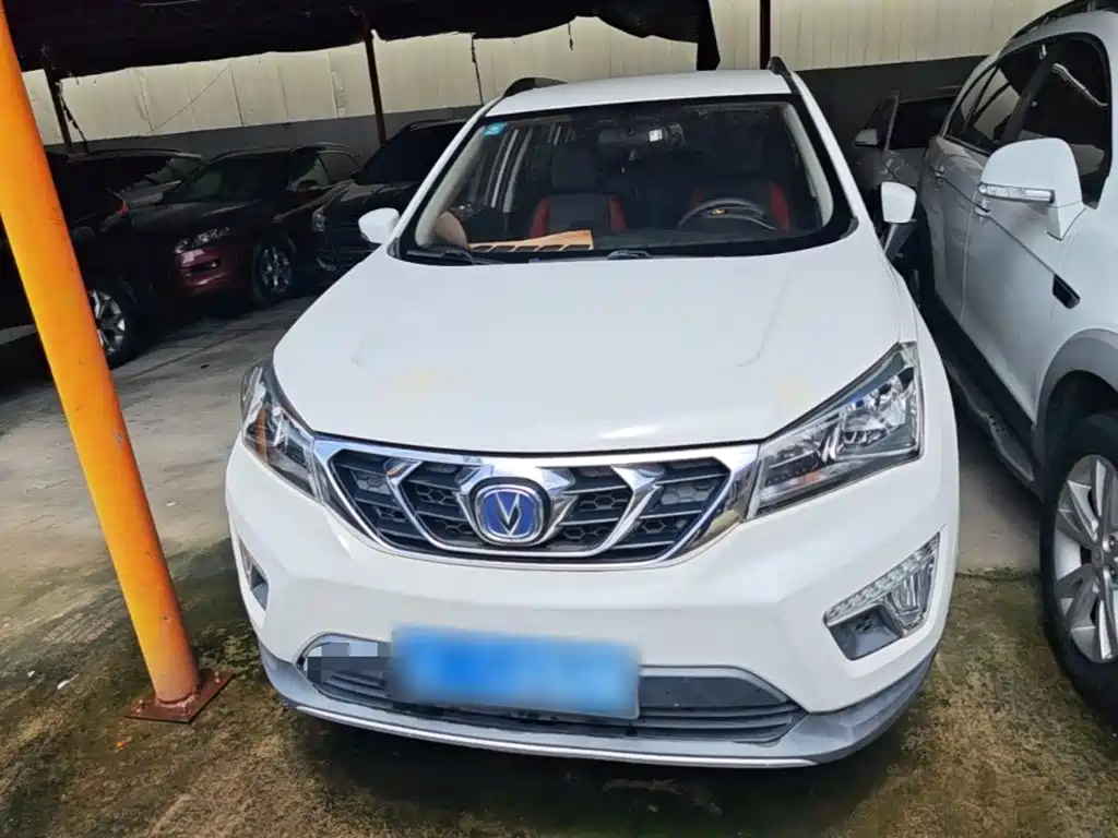 Changan CS15 — миниатюра 3
