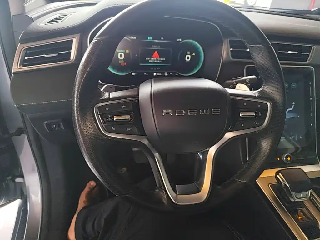 Roewe RX5 New Energy — миниатюра 11