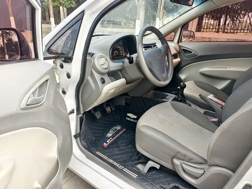 Chevrolet Sail 2013 1.2L MT