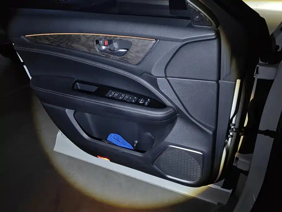 Honda UR-V 2020 370TURBO