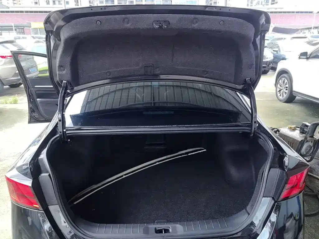 Nissan Teana — миниатюра 19