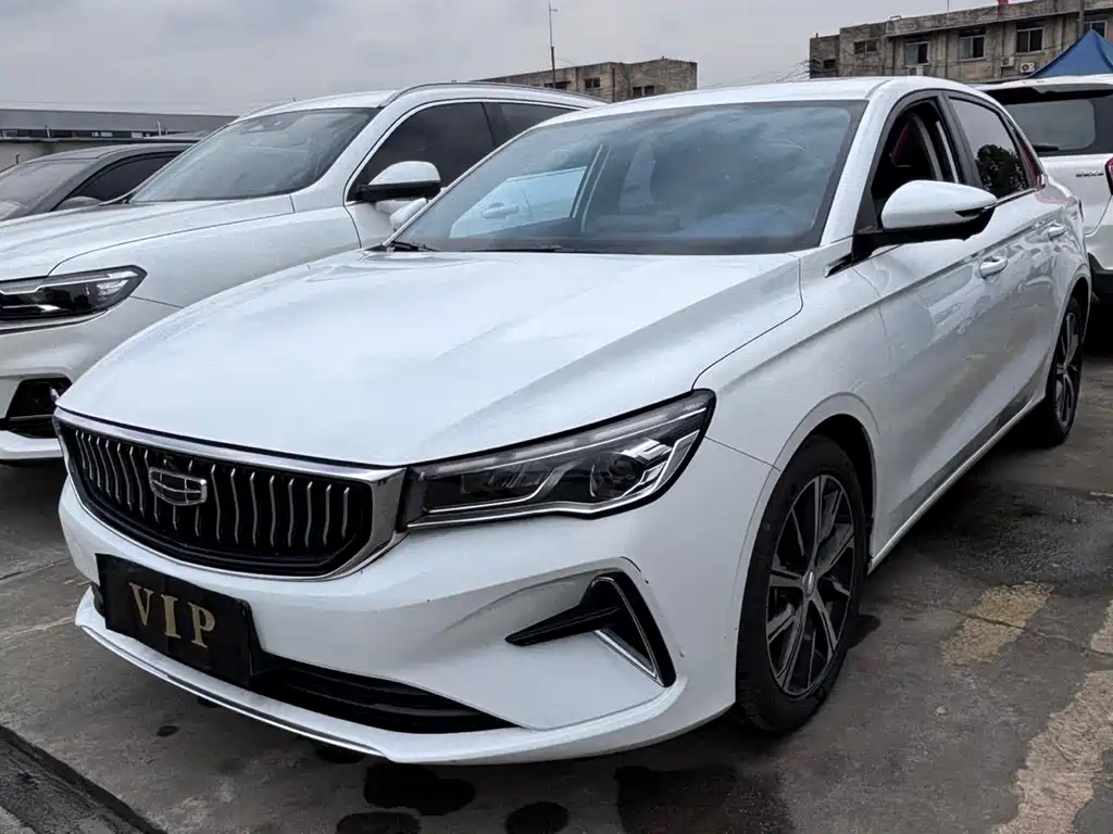 Geely Emgrand 2023