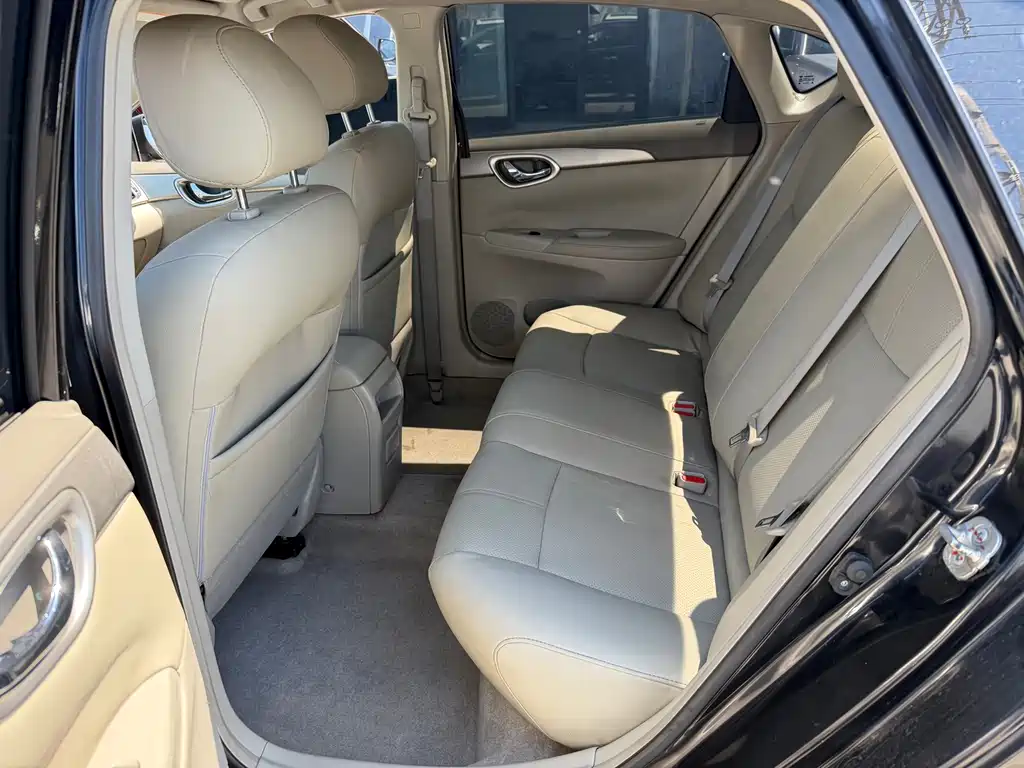 Nissan Sylphy — миниатюра 9