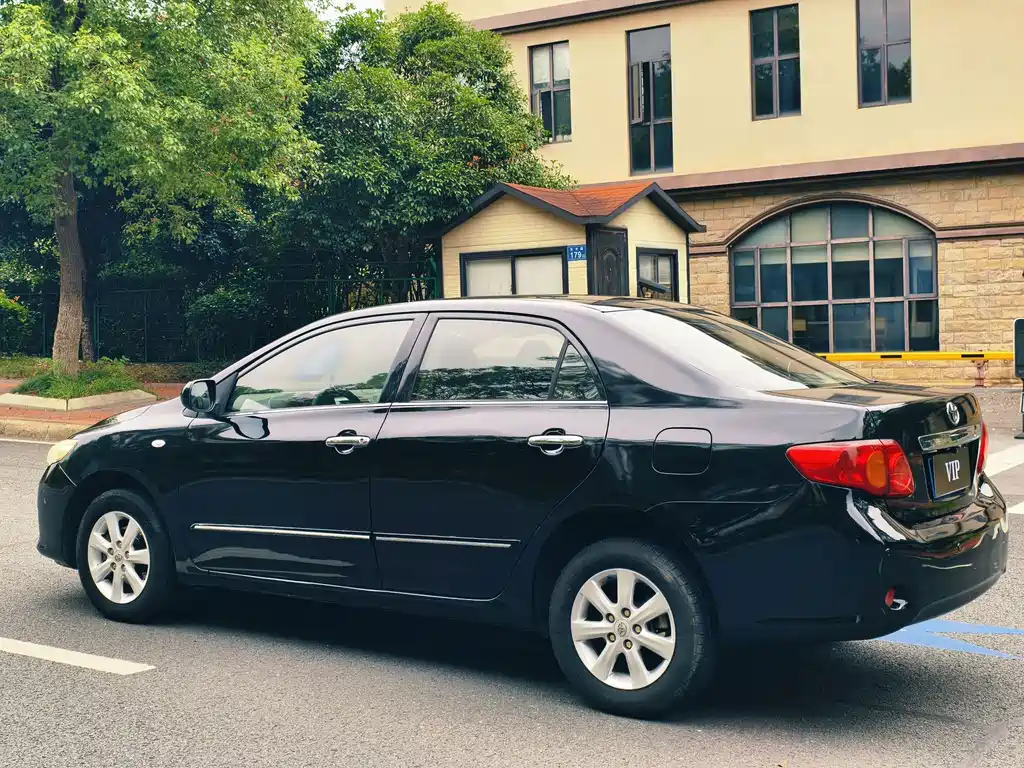 Toyota Corolla — миниатюра 9