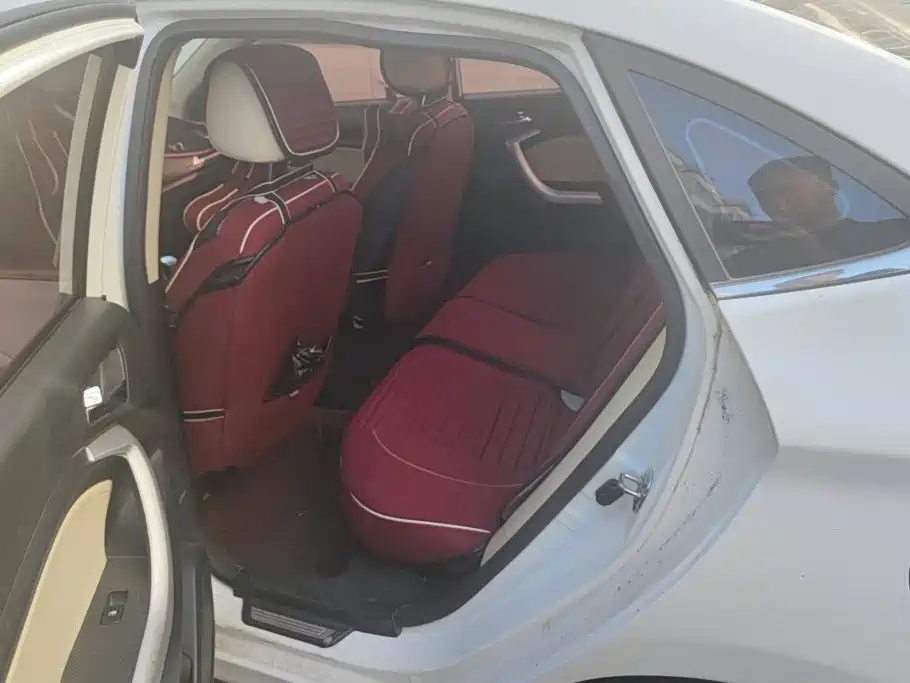 Changan V7 — миниатюра 11