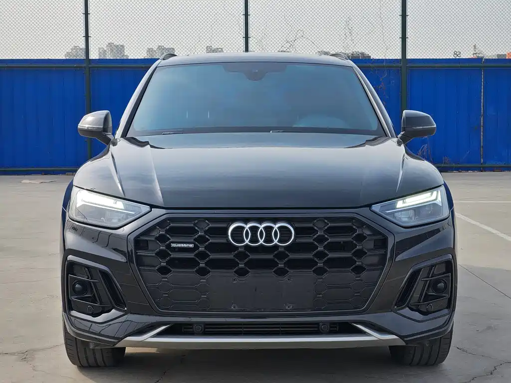 Audi Q5L 2023 40T Luxury