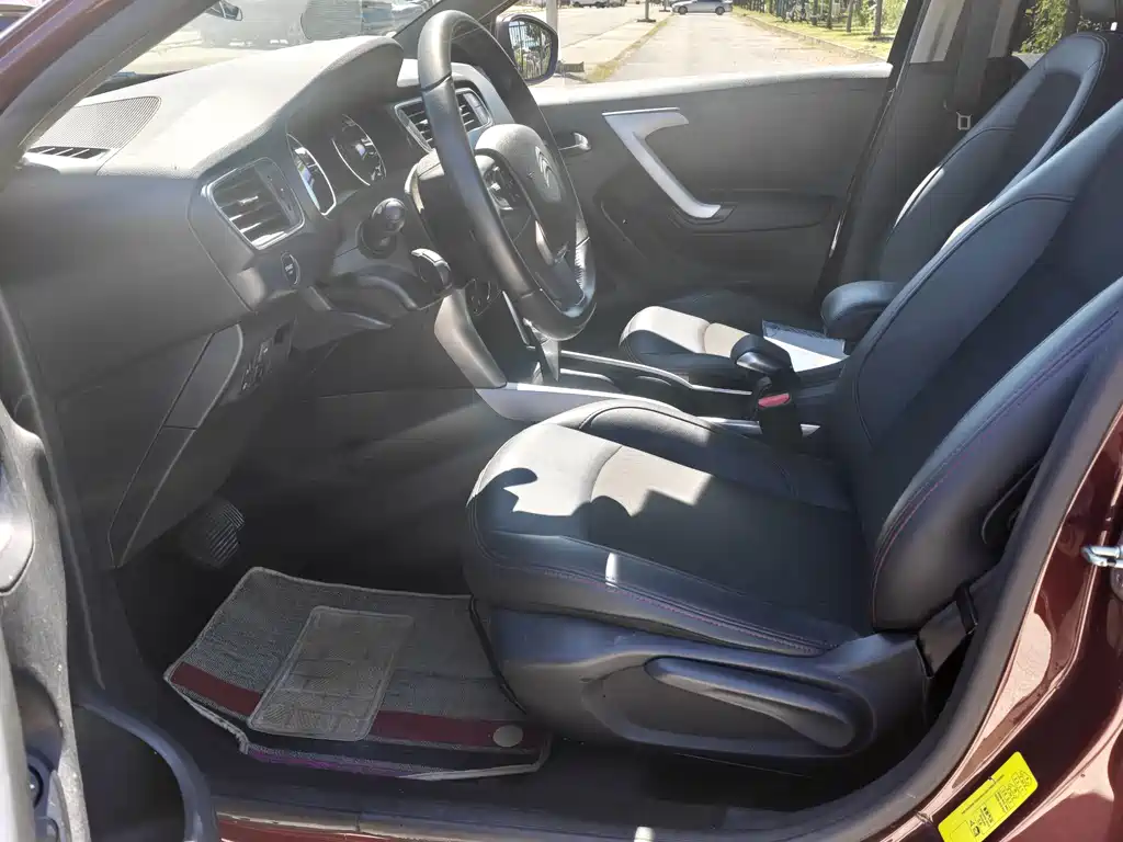 Citroen C3-XR — миниатюра 8