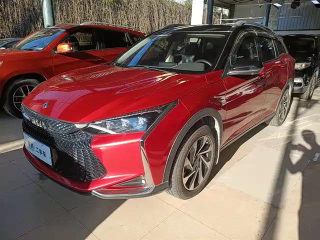 DONGFENG YI HYUN GS 2020