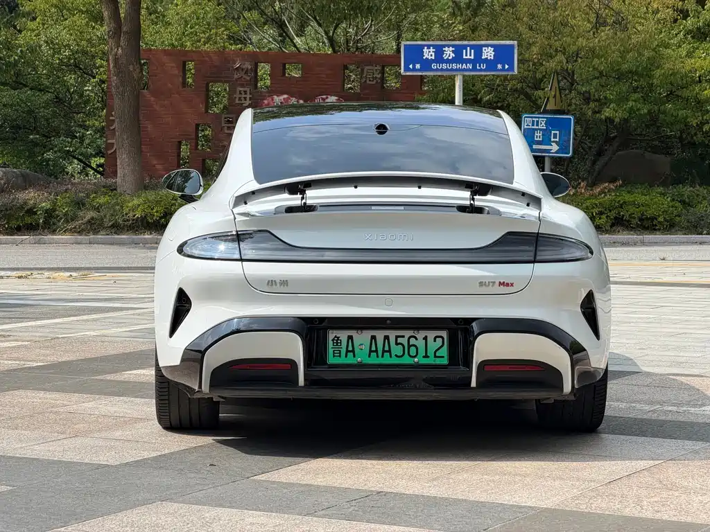 Xiaomi SU7 — миниатюра 4