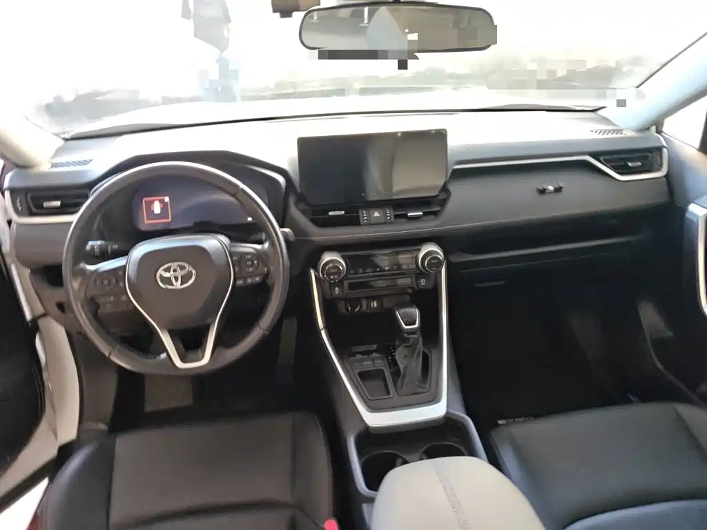 Toyota Wildlander — миниатюра 5