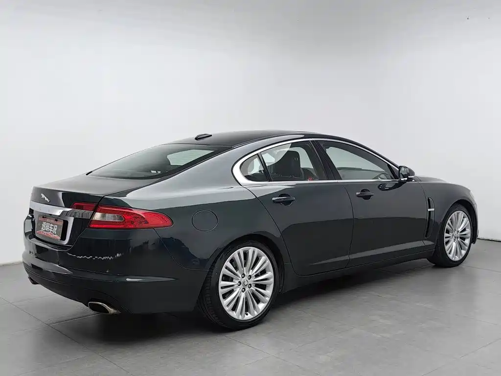 Jaguar XF — миниатюра 2