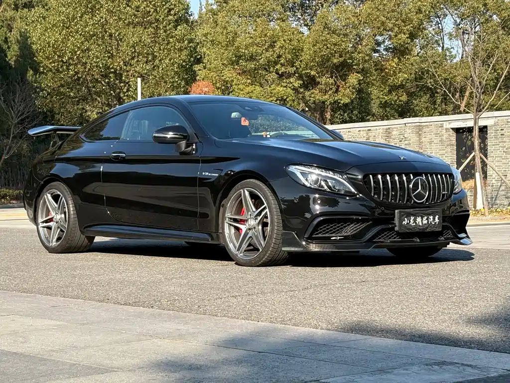 MERCEDES-BENZ C CLASS AMG