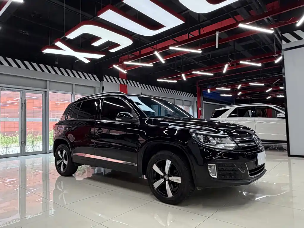 Volkswagen Tiguan — миниатюра 3