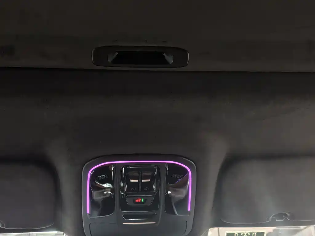 TANK TANK 700 NEW ENERGY